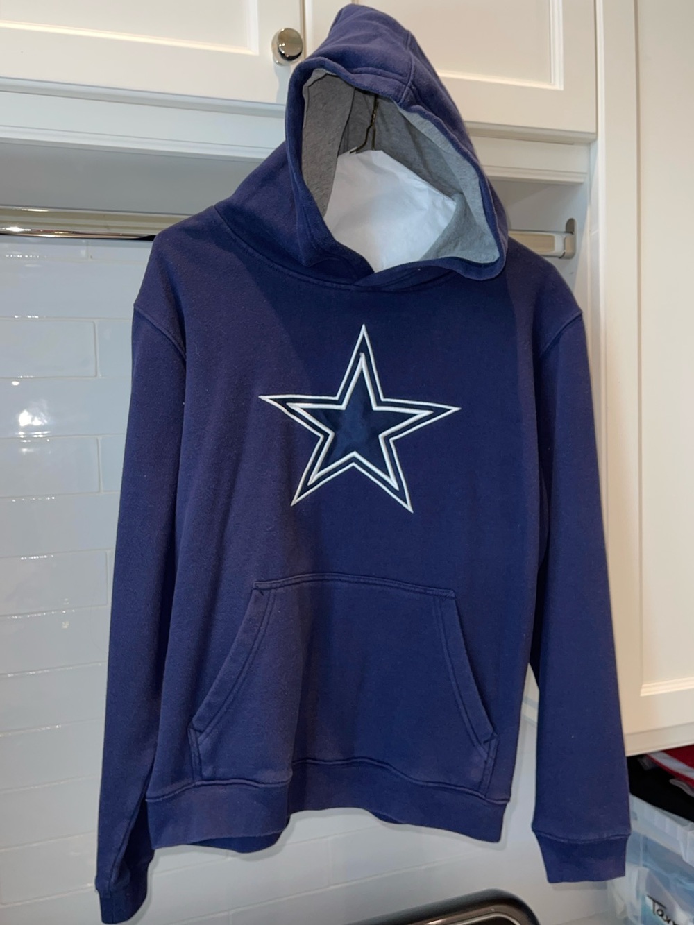 Dallas Cowboys hooded sweatshirt